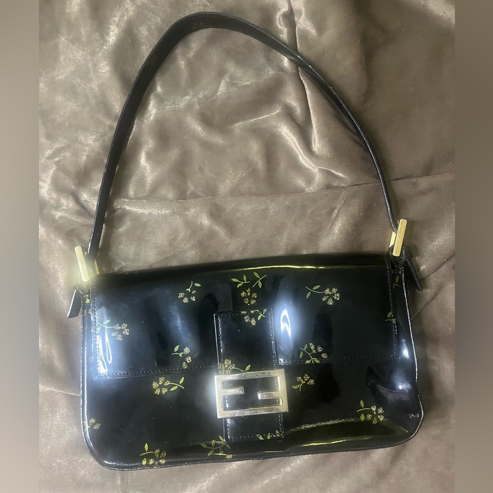 Vintage Fendi Zucchino Baguette patent leather clover purse y2k classic flower.